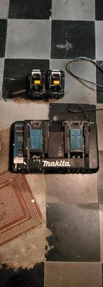 Makita double chargeur avec deux batrie, Comme neuf