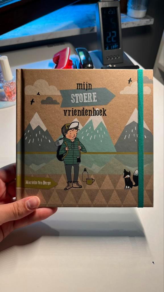 Nieuw “Mijn stoere vriendenboek” van Marieke ten Berge, Boeken, Kinderboeken | Jeugd | onder 10 jaar, Nieuw, Non-fictie, Ophalen of Verzenden