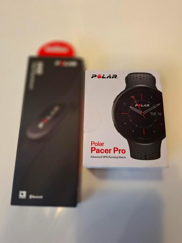 Polar Pacer Pro Carbon Grey en Polar H10 hartslagmeter, Handtassen en Accessoires, Horloges | Heren, Ophalen