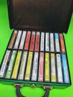 22 cassettebandjes let retro koffertje, Comme neuf, Enlèvement ou Envoi