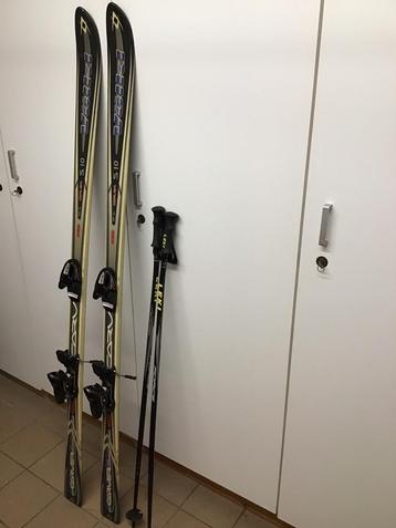Ski carver S10 Völkl - stokken Leki 4.0 - ski zak
