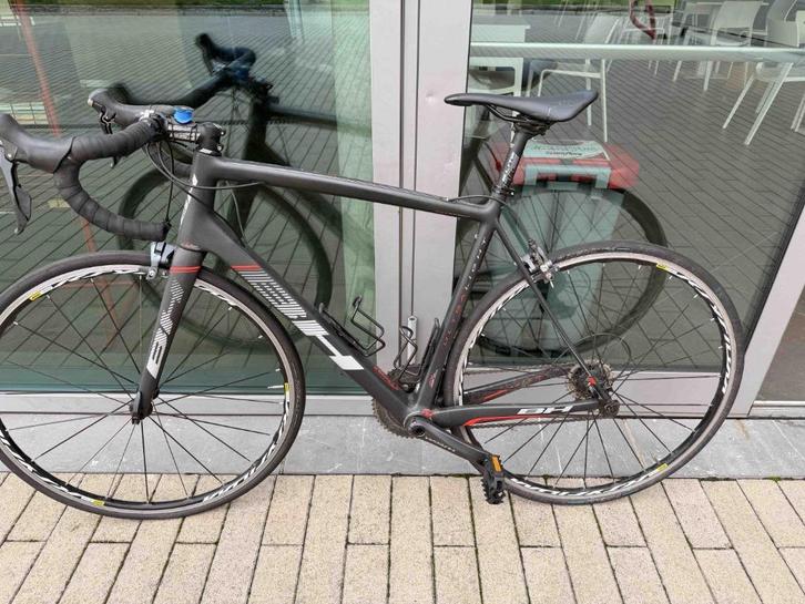 BH ULTRALIGHT CARBON " L ", Fietsen en Brommers, Fietsen | Racefietsen, Gebruikt, Heren, Overige merken, Meer dan 20 versnellingen