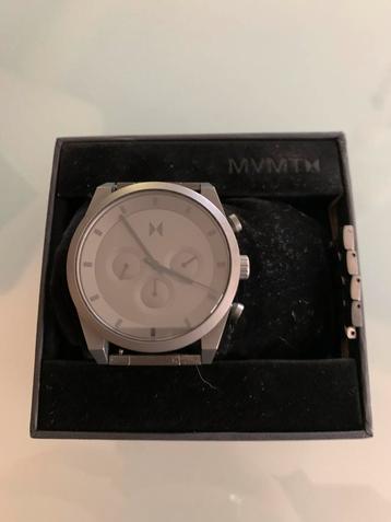 montre MVMT beschikbaar voor biedingen