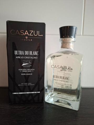 Tequila Casazul “Ultra du Blanc” Añejo Cristalino beschikbaar voor biedingen