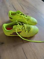 Skechers SKX-01 voetbalschoenen maat 36, Sport en Fitness, Voetbal, Ophalen, Zo goed als nieuw