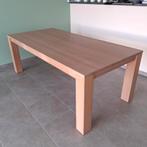 Eettafel in tijdloos massief fineereik (6 à 8 personen), Ophalen, Zo goed als nieuw