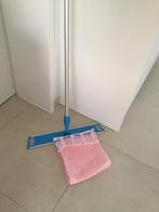 Swiffer met swifferdoeken, Ophalen