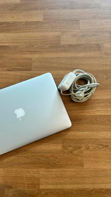 Te koop - Apple Macbook Air 2016 beschikbaar voor biedingen