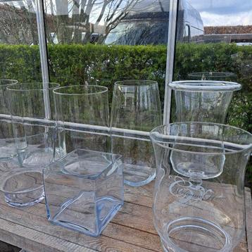 Grote glazen vazen grote boeketten
