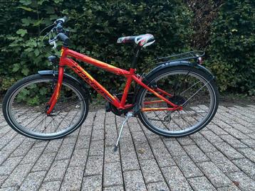 Jongensfiets beschikbaar voor biedingen
