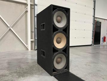 Sound Projects SP3-15 3x15" powered sub