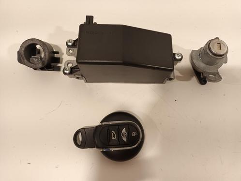 CONTACTSLOT + SLEUTEL Mini Mini (F55) (B160617C0359EL), Auto-onderdelen, Overige Auto-onderdelen, Mini, Gebruikt