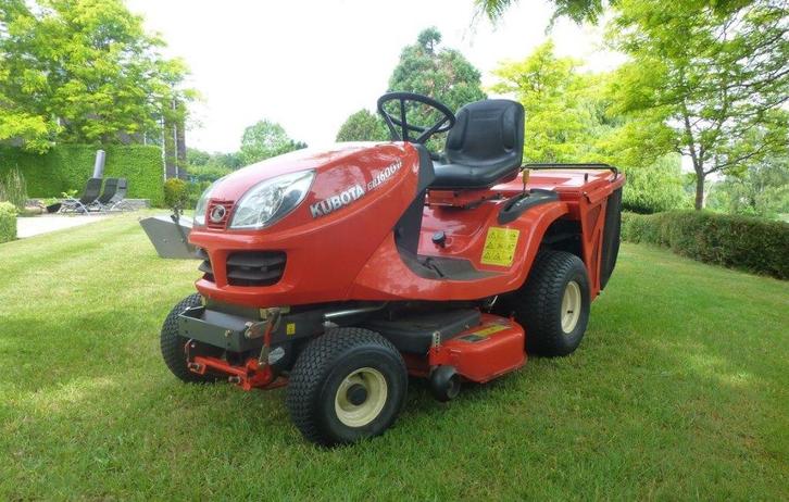 Kubota GR-1600 II, Jardin & Terrasse, Tondeuses autoportées, Utilisé, 90 à 120 cm, Bac de ramassage, Enlèvement
