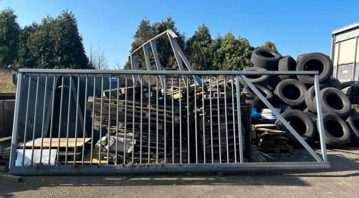 SCHUIFPOORT GALVA 560cm, Tuin en Terras, Tuinpoorten, Zo goed als nieuw, Schuifpoort, Staal, 150 tot 200 cm, 200 cm of meer, Ophalen