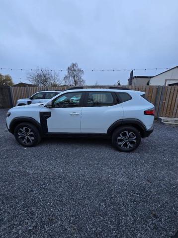 Ombouw Dacia Duster type *DJF* lichte vracht + Service beschikbaar voor biedingen