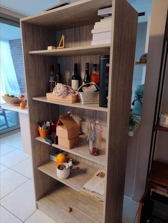 Kast, Huis en Inrichting, Kasten | Boekenkasten, Gebruikt, 50 tot 100 cm, 150 tot 200 cm, 25 tot 50 cm, Met plank(en), Ophalen