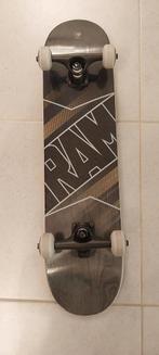 Bélier, Enlèvement ou Envoi, Comme neuf, Skateboard