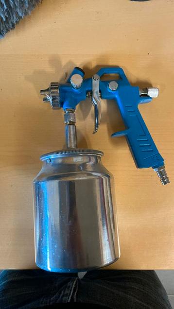 Spuitpistolen beschikbaar voor biedingen