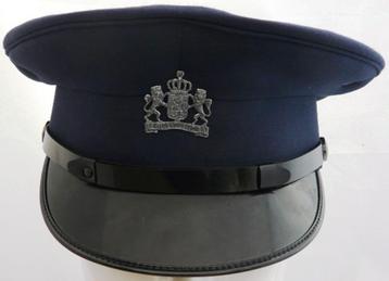 Pet, Uniform, Burger / Civiel, M.v.D., maat: 57, 1995.(Nr.1), Enlèvement ou Envoi, Autres, Vêtements ou Chaussures