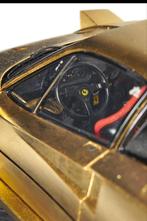 Ferrari 55cm plaqué OR 24k GOLD expertise Artcurial, Hobby en Vrije tijd, Auto, Groter dan 1:32, Zo goed als nieuw, Ophalen