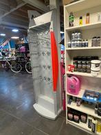 Rek inclusief haken, Zakelijke goederen, Ophalen