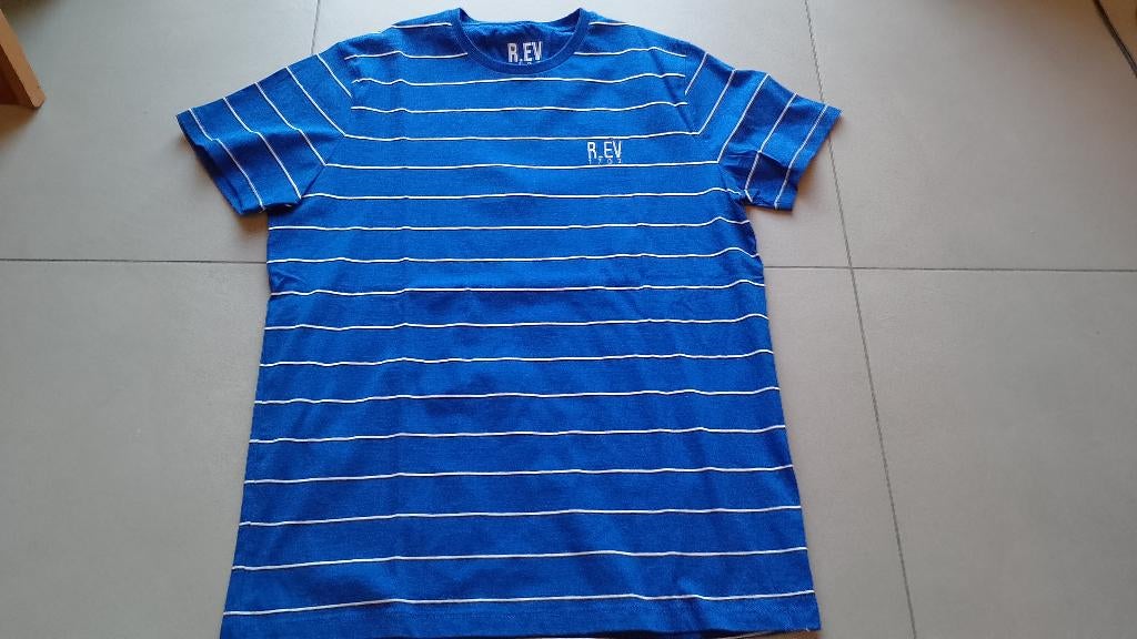 T shirt R.EV 1703 maat M, Ophalen of Verzenden, Maat 48/50 (M)