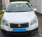 Voiture Suzuki S-Cross SX4 blanche 1586 essence, Achat, 1586 cm³, Boîte manuelle, Entretenue par le concessionnaire