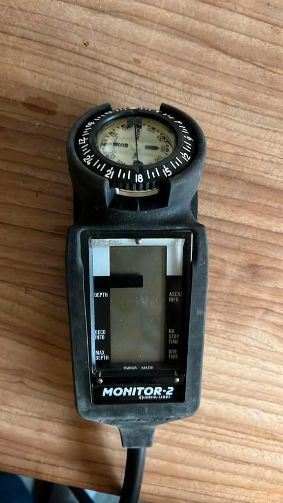 Scubapro duikcomputer Monitor-2 Aqua Lung, Watersport en Boten, Duiken, Gebruikt, Duikcomputer, Ophalen