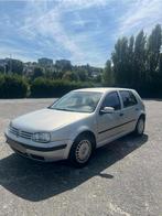 VW Golf 4 / 1.6  Essence prêt à immatriculer, Stof, Zwart, Metaalkleur, Bedrijf