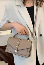 Petit sac beige élégant, Enlèvement, Neuf, Beige