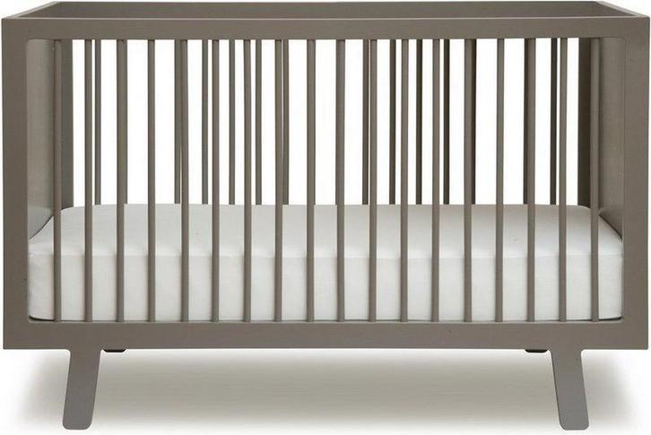 Sparrow Ledikant baby-peuter Oeuf NYC, Kinderen en Baby's, Babywiegjes en Ledikanten, Zo goed als nieuw, Ledikant, Ophalen