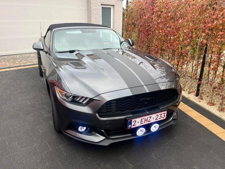 Ford mustang cabrio slechts 47.000kms, Auto's, Ford, Particulier, Mustang, Benzine, Euro 6, Cabriolet, Automaat, Onderhoudsboekje