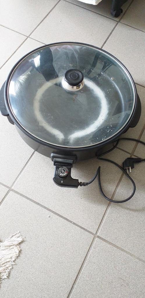 Poêle électrique, Maison & Meubles, Cuisine | Casseroles & Poêles, Utilisé, Enlèvement