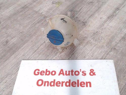 KOELVLOEISTOF RESERVOIR Volkswagen Golf VI (5K1), Auto-onderdelen, Overige Auto-onderdelen, Volkswagen, Gebruikt