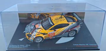 ASTON MARTIN V8 VANTAGE 24 H DU MANS COMME NEUVE 1 43, Enlèvement ou Envoi, Comme neuf
