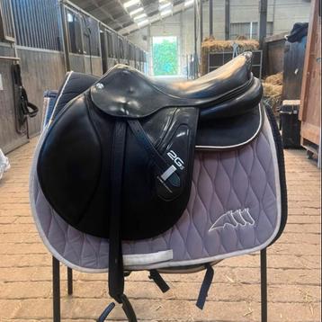 Zwart CWD 2Gs springzadel 17,5 inch MW beschikbaar voor biedingen