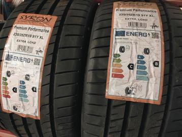 235/35r19 91y Syron 100€ per stuk mét montage 23535r19 beschikbaar voor biedingen