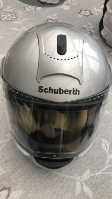 Schubert C3 helm beschikbaar voor biedingen