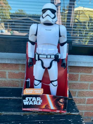 Star Wars First Order Stormtrooper 45 cm met blaster & doos beschikbaar voor biedingen