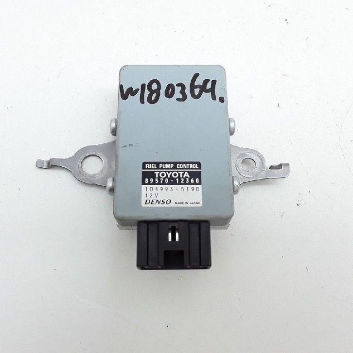 COMPUTER INSPUIT Auris (E18) (|8957012360|1049935190|), Auto-onderdelen, Elektronica en Kabels, Toyota, Gebruikt