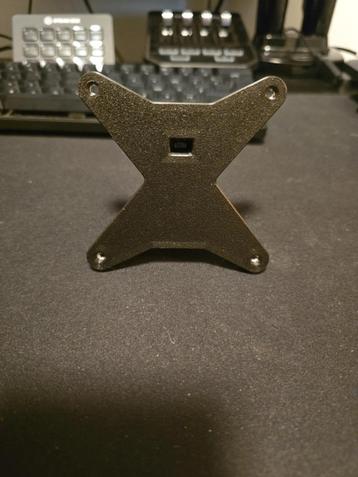 ADAPTATEUR HP  OMEN 27" beschikbaar voor biedingen
