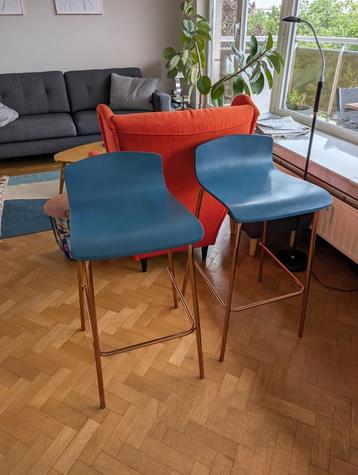 Barstoelen MADE beschikbaar voor biedingen