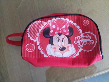 Toilettasje beschikbaar voor biedingen