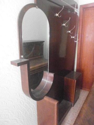 porte manteaux, Enlèvement