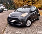 PEUGEOT 107 2013 BOITE AUTO 90.000km, Auto's, Stof, 50 kW, Zwart, 4 cilinders