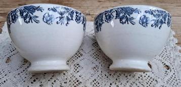 2 Vintage spoelkommetjes met blauw motief beschikbaar voor biedingen