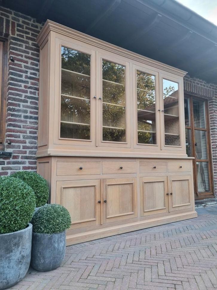 Eiken buffetkast/vitrinekast GRATIS LEVERING, Huis en Inrichting, Kasten | Buffetkasten, Zo goed als nieuw, Ophalen of Verzenden