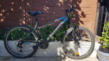 MTB FIETS ROCKRIDER 340 BTWIN MOUNTAINBIKE 26 " WIELEN  beschikbaar voor biedingen