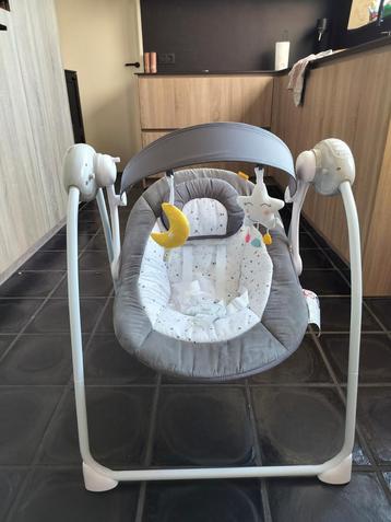 Baby swing goede staat  beschikbaar voor biedingen