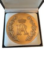 Médaille Albert Paola Roi Reine de Belgique Alasia Borghese, Bronze, Enlèvement ou Envoi